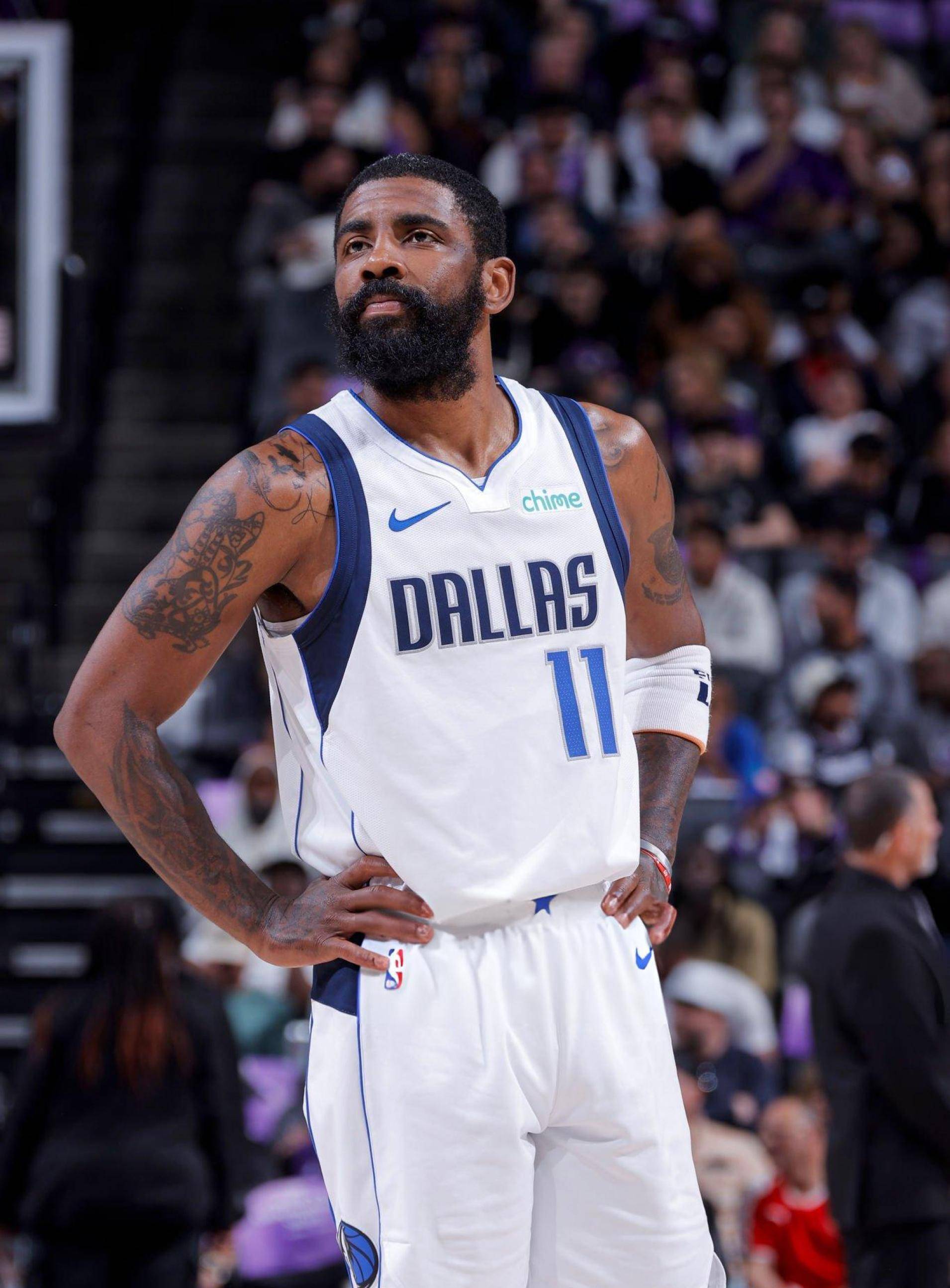 国足输球的 国足输球的