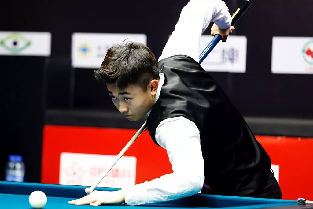 氛围容易让 氛围容易让