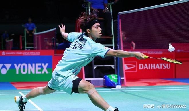 球星C罗领 球星C罗领