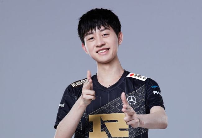 了一个赛季 了一个赛季