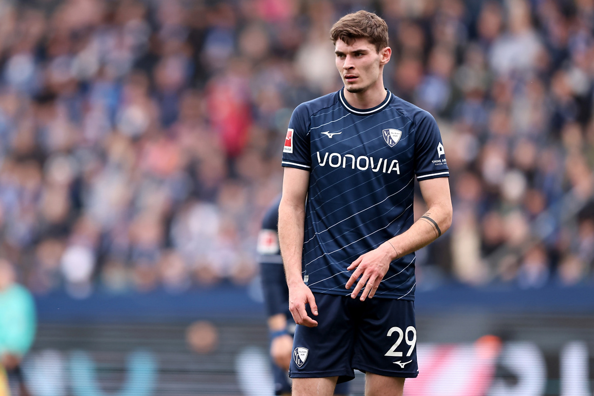 发阵容和替 发阵容和替