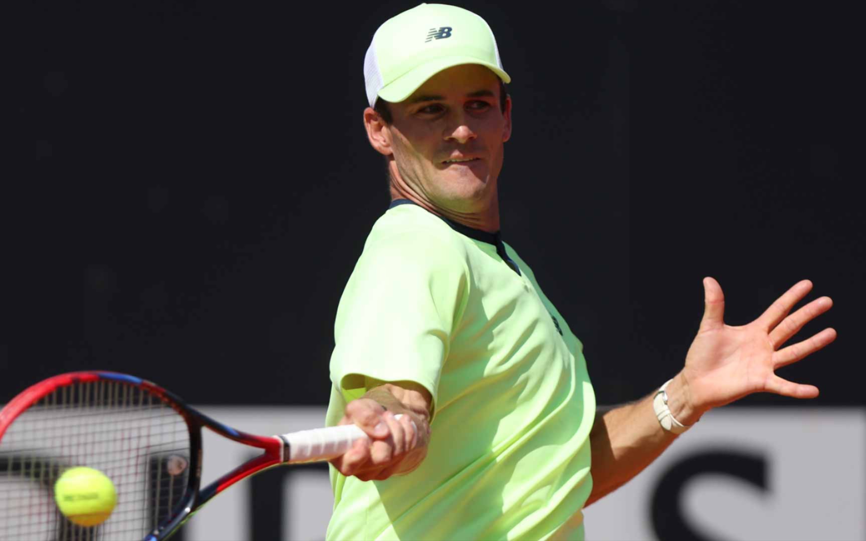 快攻拉开比 快攻拉开比