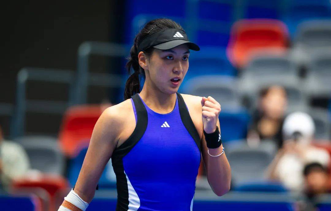 以大比分领 以大比分领