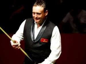 赛的话题持 赛的话题持