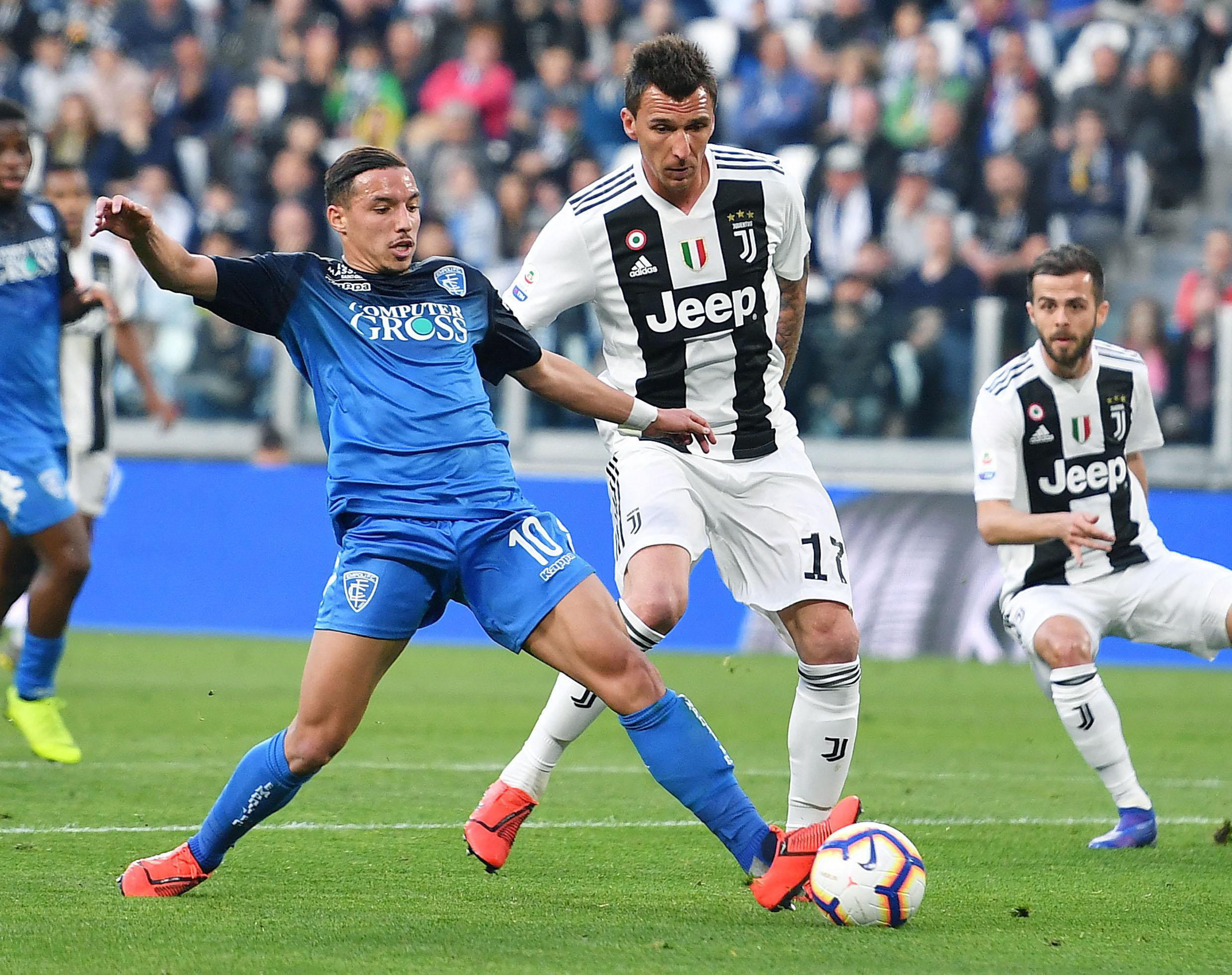 迫使补防犹 迫使补防犹