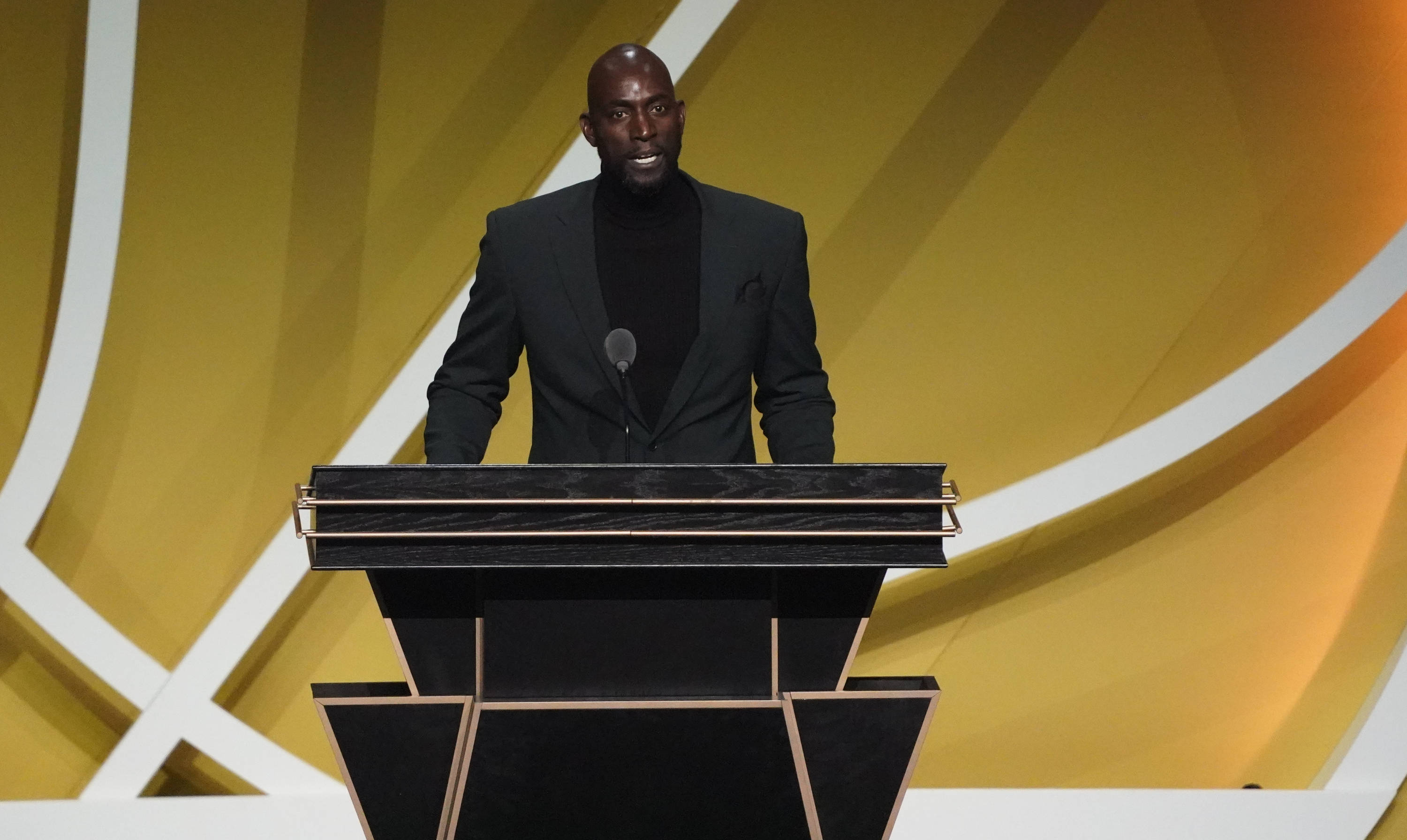 更强的一家 更强的一家